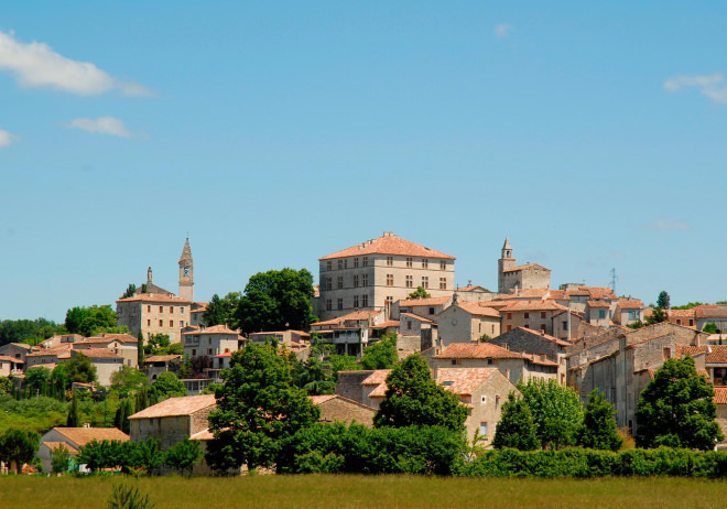 Barjac, village de caractère