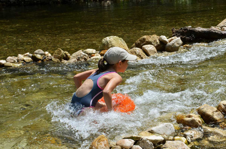 Baignade dans la Cèze