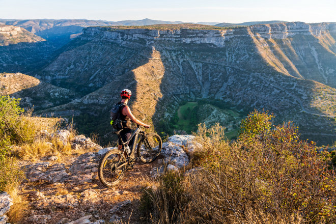 Balade à VTT au Cirque de Navacelles dans le cadre de la Grande Traversée du Massif Central