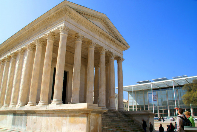 Maison Carrée