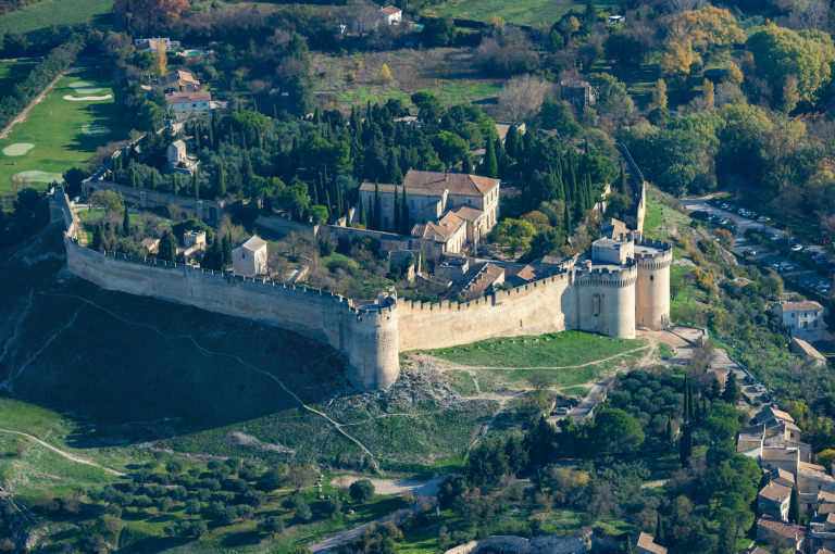 Villeneuve Lez Avignon, remparts et fort Saint André