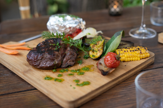 7e1cf967c333d43bde99749daad1691f-min